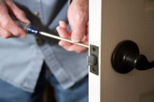 Read more about the article Rapid Assistance for Home and Business with a Locksmith Near Me