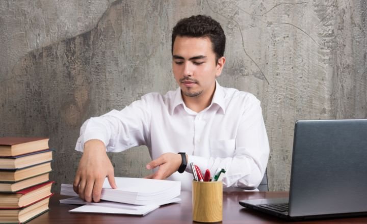 You are currently viewing Assignment Expert for University Tasks