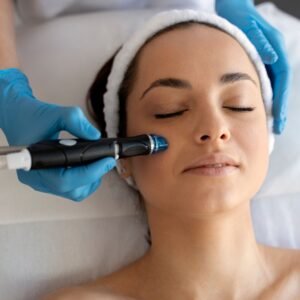 Read more about the article Is HydraFacial Suitable For All Age Groups Safely