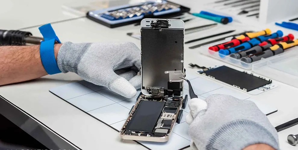 You are currently viewing Best Mobile Phone Repair Near Me  Fast & Reliable