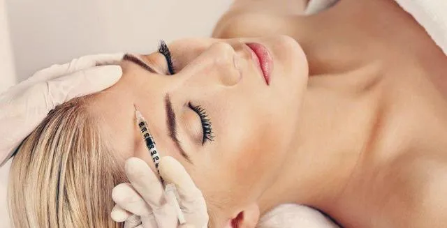 You are currently viewing Personalized Skin Glowing Treatments