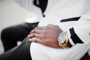 Read more about the article The Ultimate Guide to Luxury Watches and Jewelry for 2026