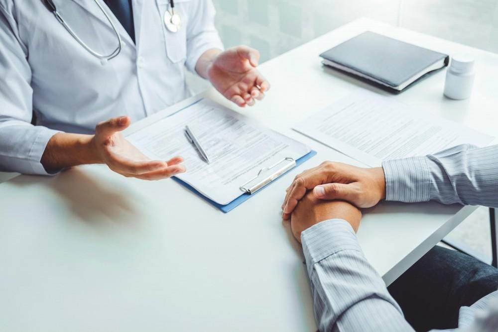 You are currently viewing كيف تُعزز علاجات انخفاض هرمون التستوستيرون الحيوية؟