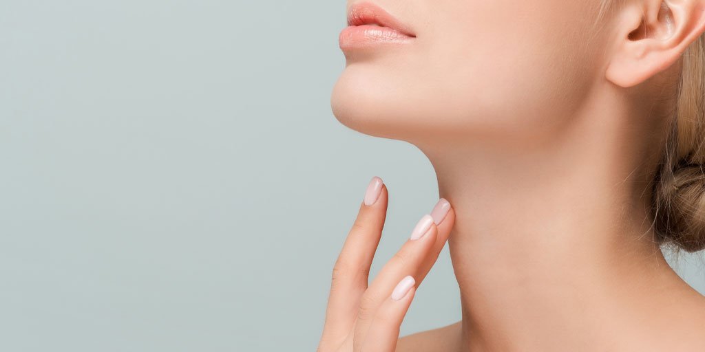 You are currently viewing كيف يُغيّر شدّ الرقبة مظهرك الجانبي؟