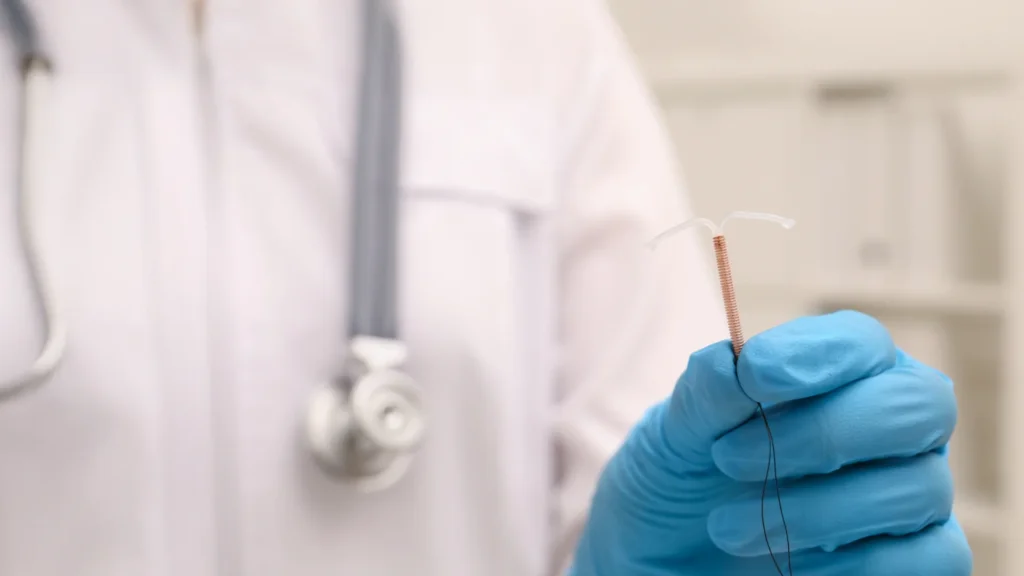 You are currently viewing ما هو اللولب كوسيلة لمنع الحمل وكيف يعمل؟