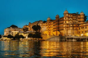 Read more about the article Hidden Corners of Udaipur: A Traveler’s Guide to Authentic City of Lakes
