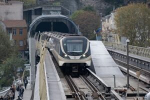 Read more about the article Amtrak Station in Philadelphia Address – Complete Travel Guide