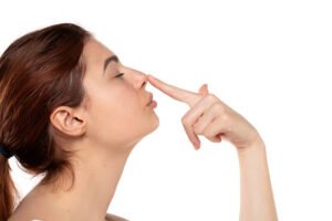 Read more about the article Can Closed Rhinoplasty Refine the Nasal Tip?