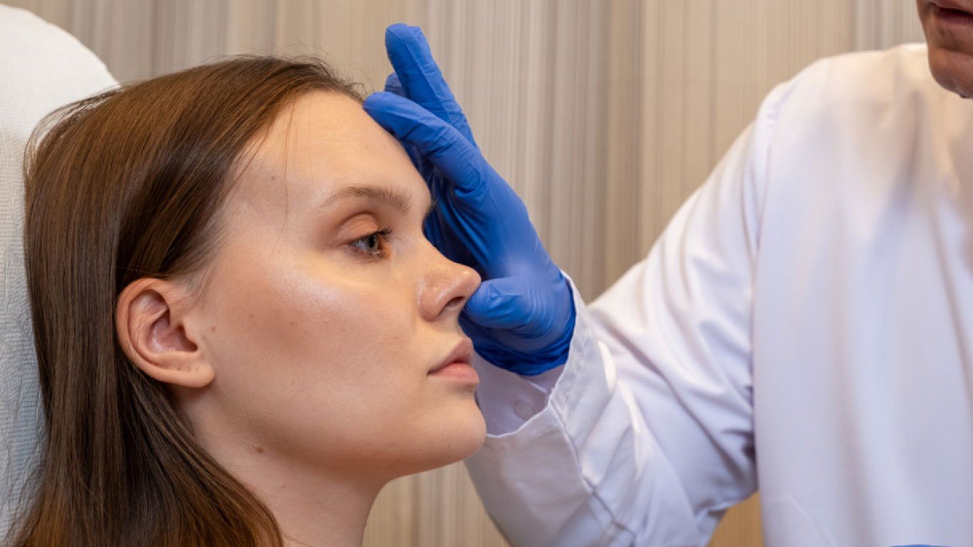 You are currently viewing Will Rhinoplasty price Achieve a Graceful and Elegant Nose Line