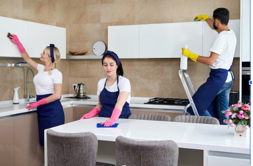 You are currently viewing Too Busy to Clean? How Recurring Cleaning in Seattle Solves the Problem