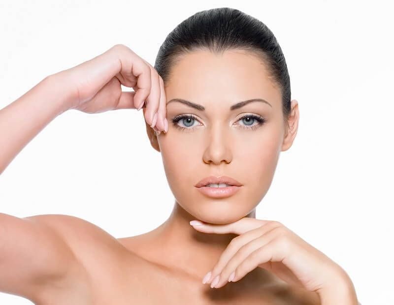 Read more about the article Step-by-Step Guide to Skin Whitening تبييض البشرة في دبي