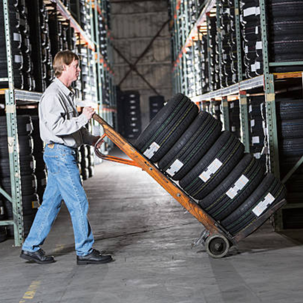 You are currently viewing Why Tire Racks for Sale Are Quietly Fixing Shop Chaos