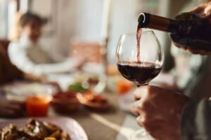 Read more about the article What Are the Best Pairing Tips for Your Next Wine Tasting?