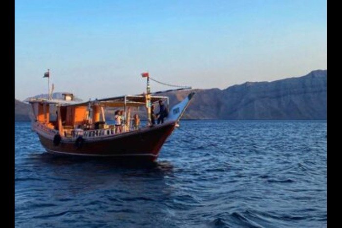 You are currently viewing Khasab vs Muscat: Where Should You Go First?